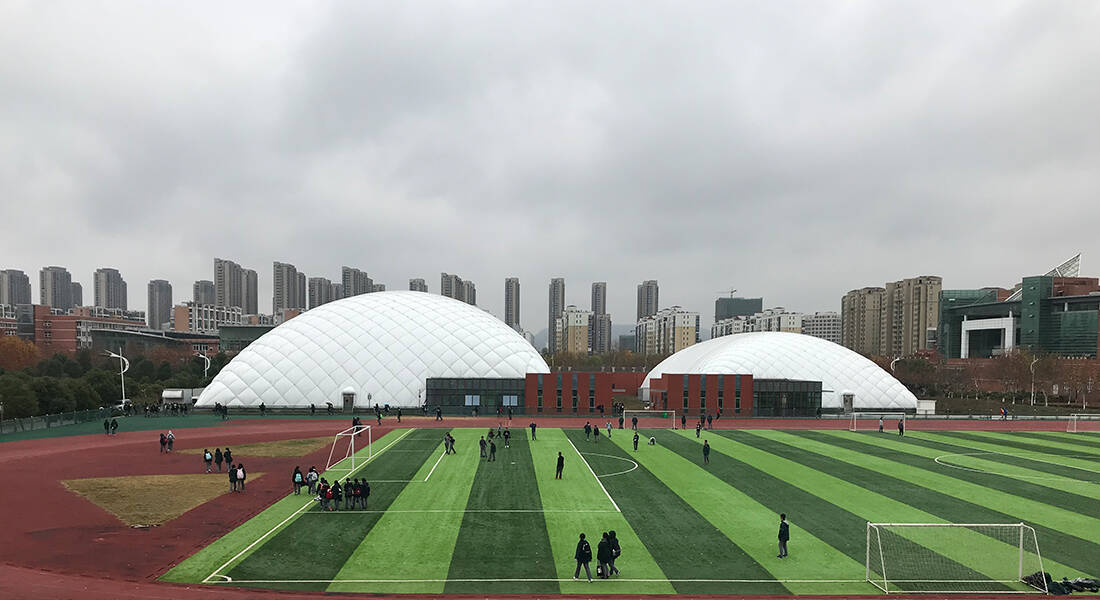 氣膜體育館能有效防霾富氧